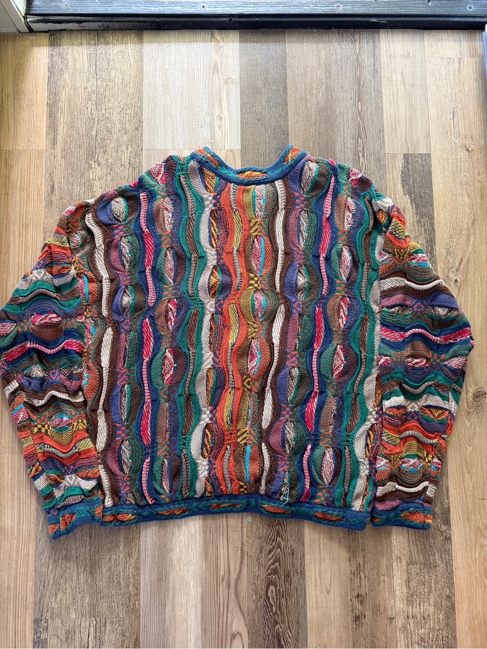 Vintage COOGI Australia 3D Knit Sweater - Picture 6 of 6